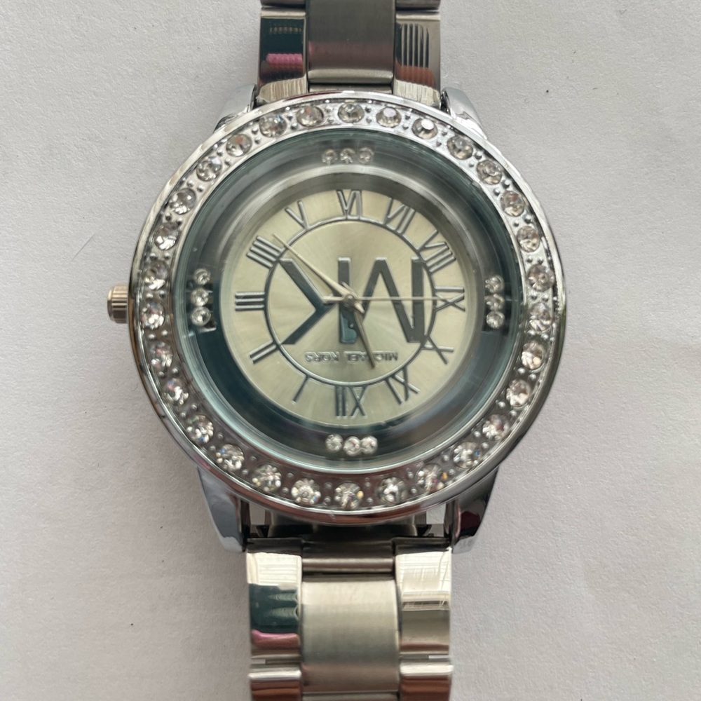 Not authentic MK watch